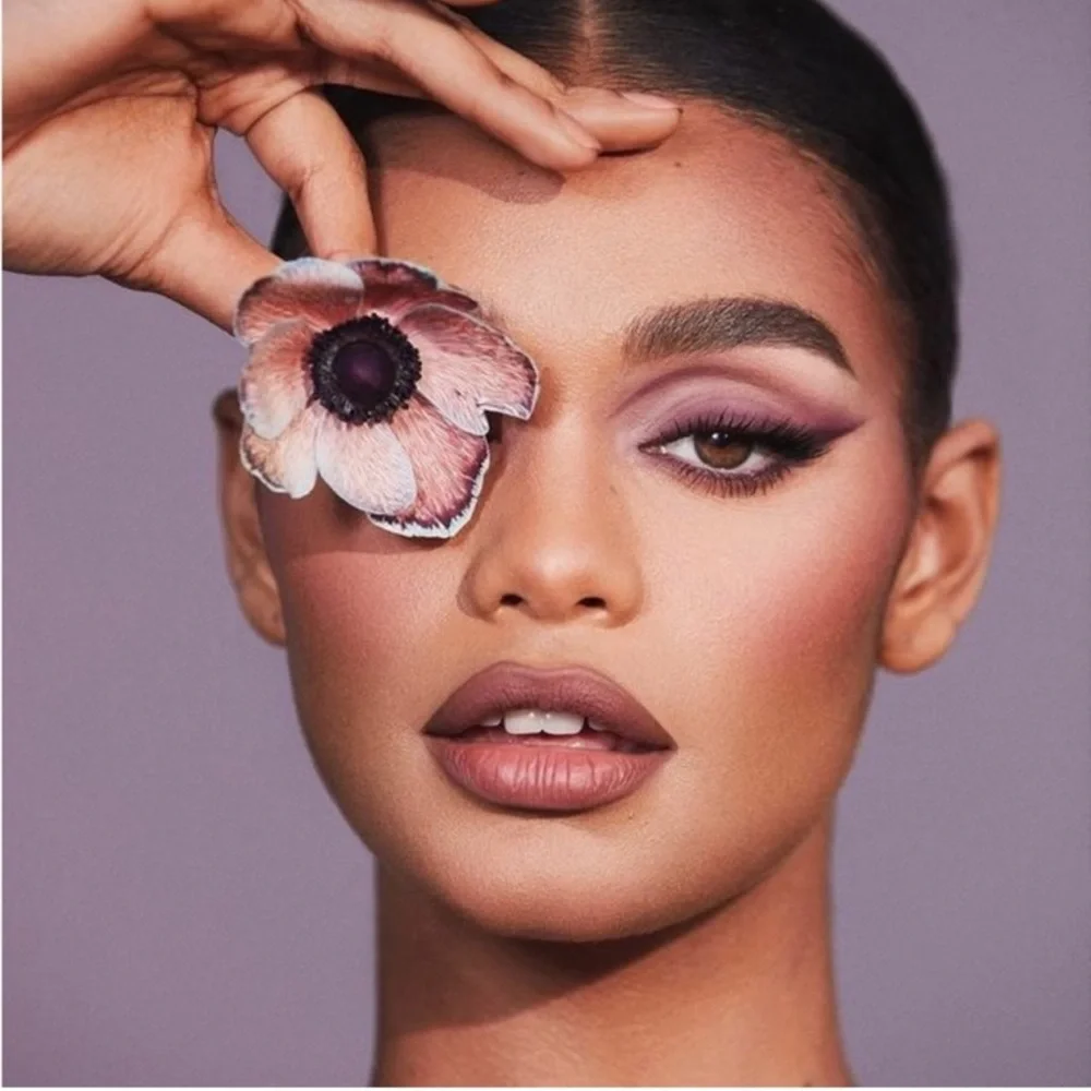 KKW Matte Mauve Palette